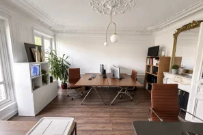Bureau privé - 75003 - 6 postes - 1700€