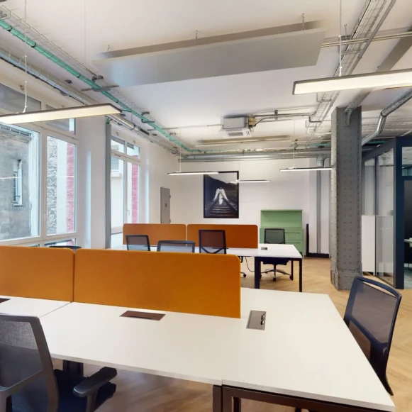Espace indépendant 101 m² 22 postes Location bureau Rue des Petits Hôtels Paris 75010 - photo 3
