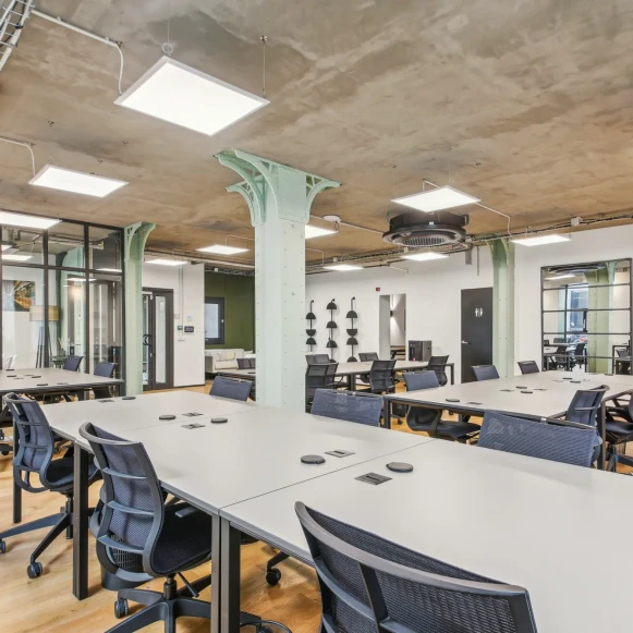 Espace indépendant 500 m² 65 postes Location bureau Rue du Faubourg Saint-Denis Paris 75010 - photo 5