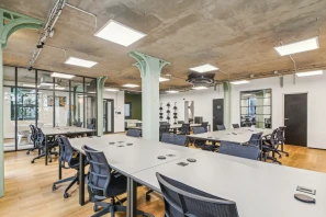 Espace indépendant - 75010 - 65 postes - 40000€