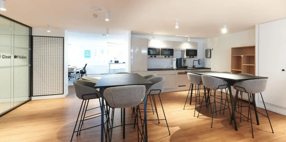 Espace indépendant - 75017 - 36 postes - 27000€