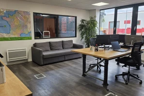 Bureau privé - 77380 - 4 postes - 650€