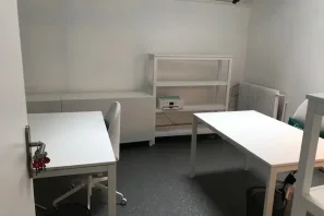 Bureau privé - 75017 - 5 postes - 1370€